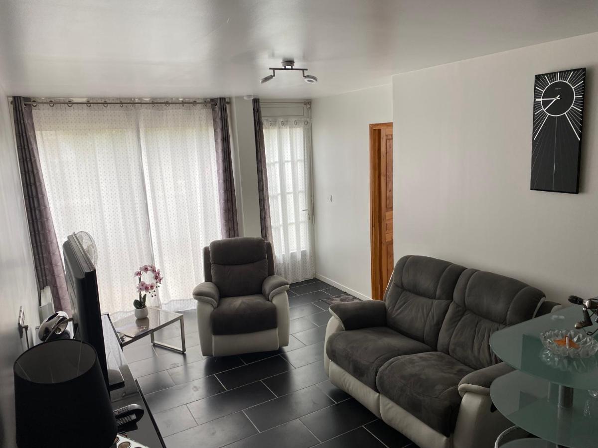 Appartement Neuf Et Moderne Saint-Palais  Buitenkant foto