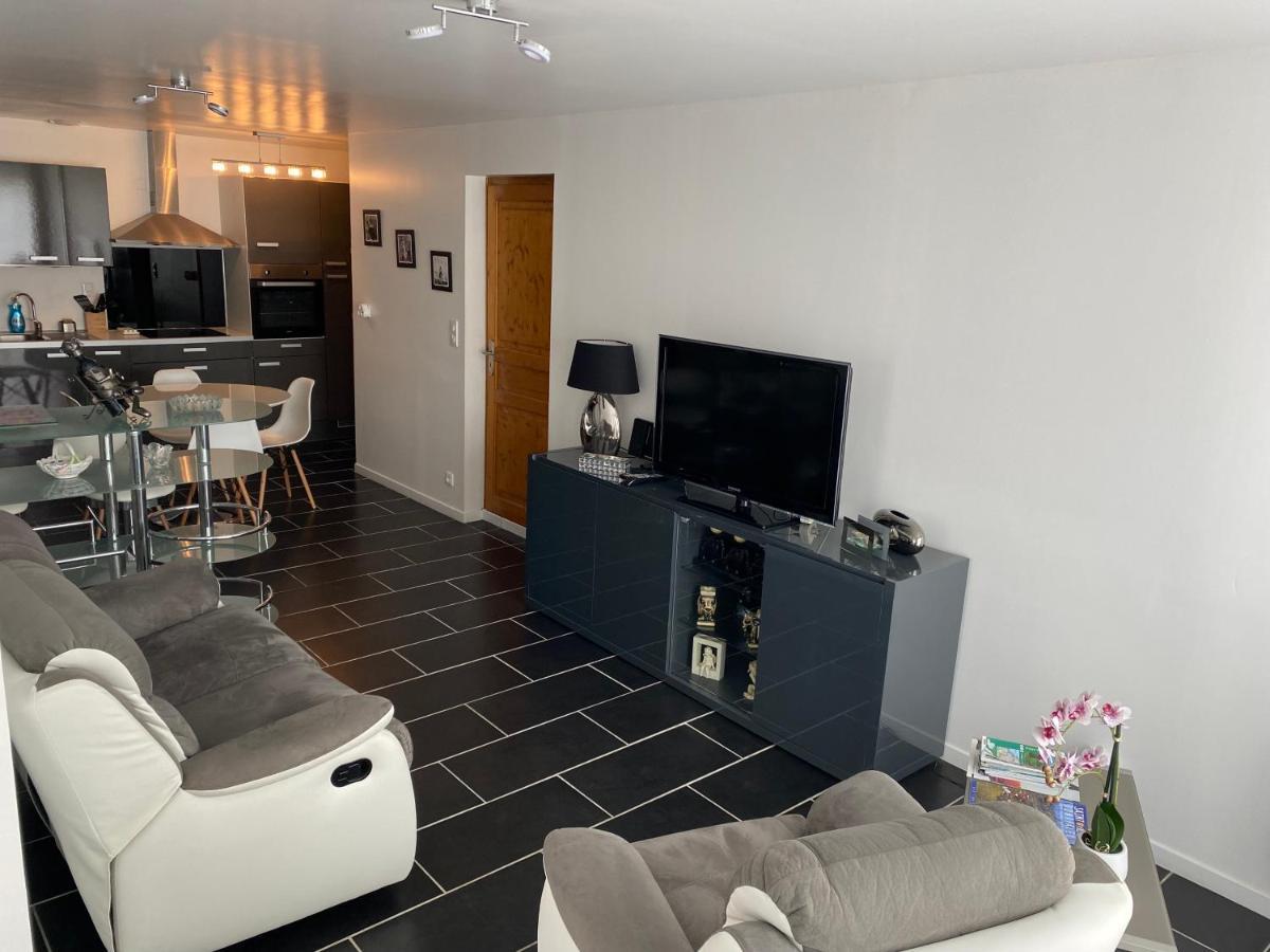Appartement Neuf Et Moderne Saint-Palais  Buitenkant foto